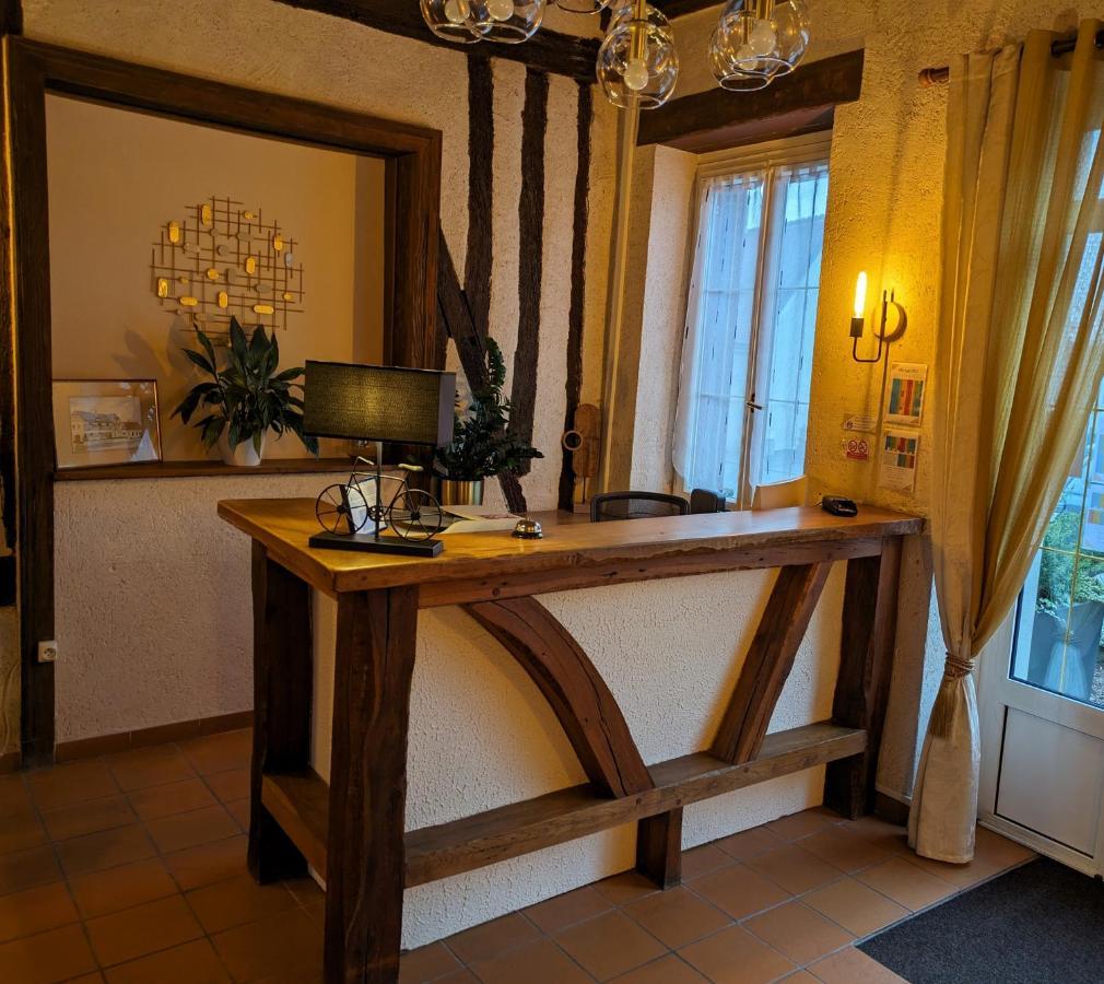 Hotel Le Saint Florent Mont-près-Chambord Buitenkant foto