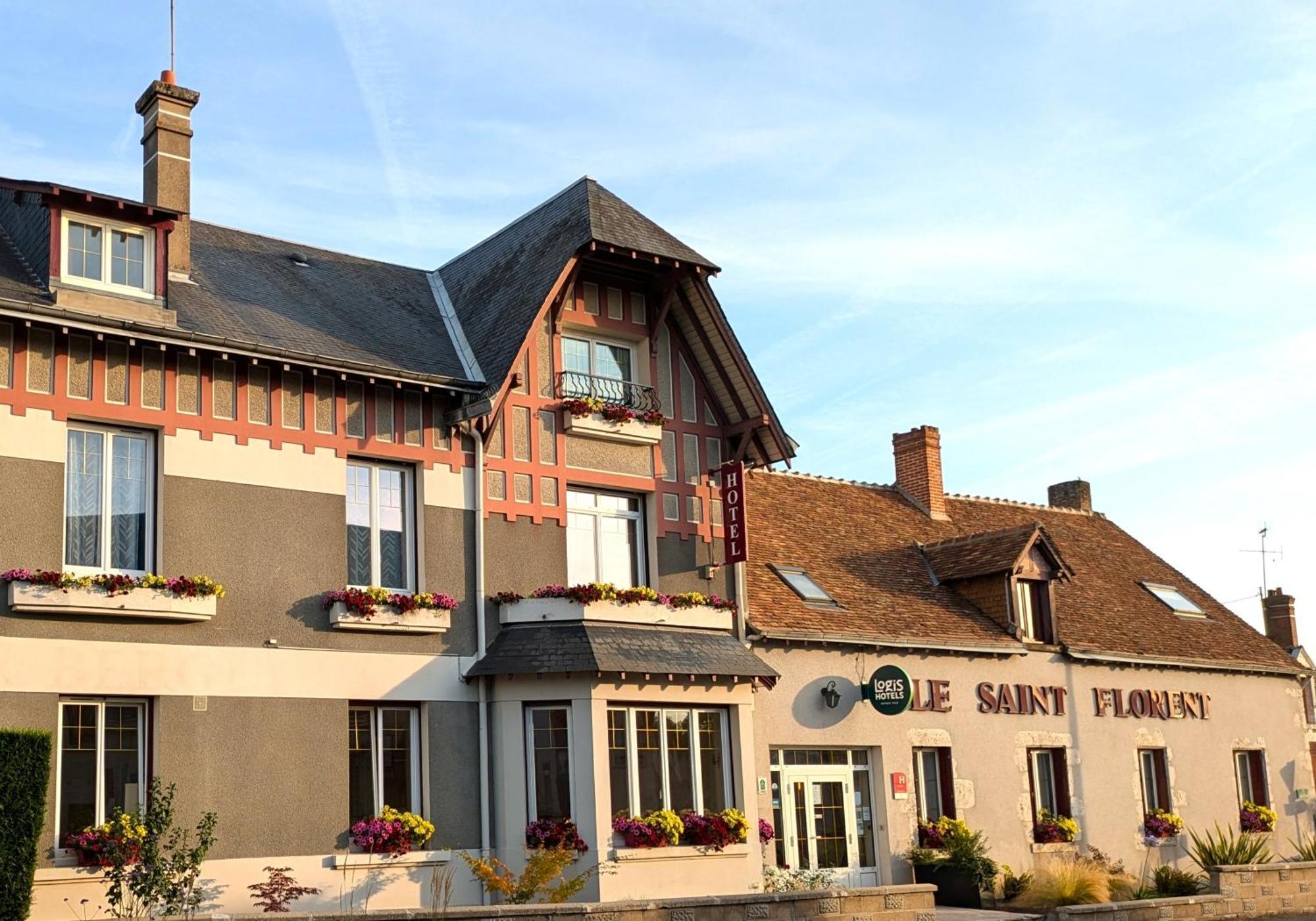 Hotel Le Saint Florent Mont-près-Chambord Buitenkant foto