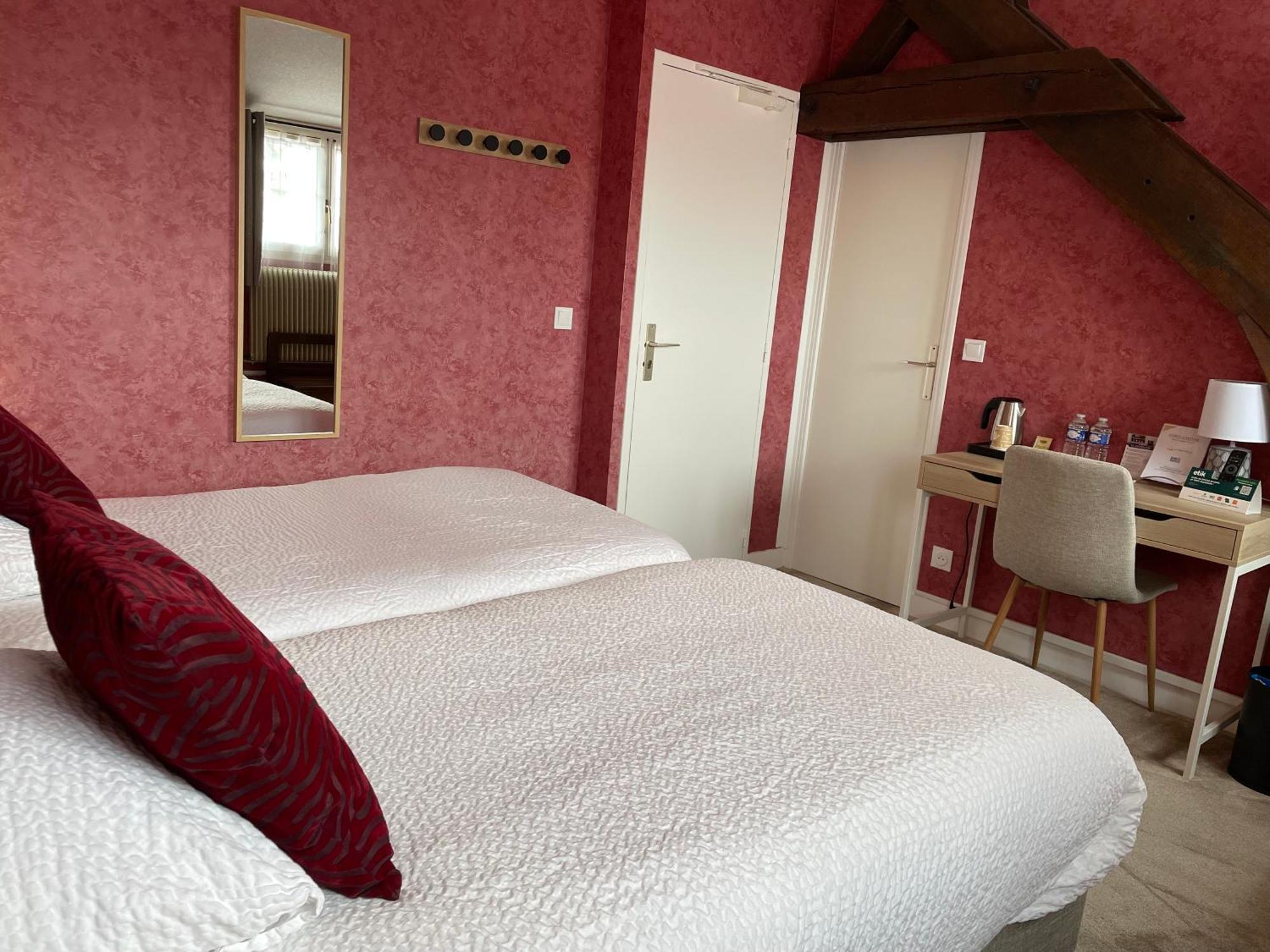 Hotel Le Saint Florent Mont-près-Chambord Buitenkant foto